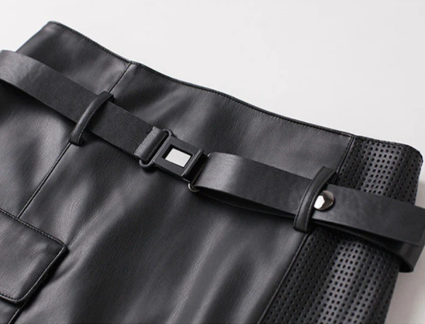 Jupe À Boucles En Cuir